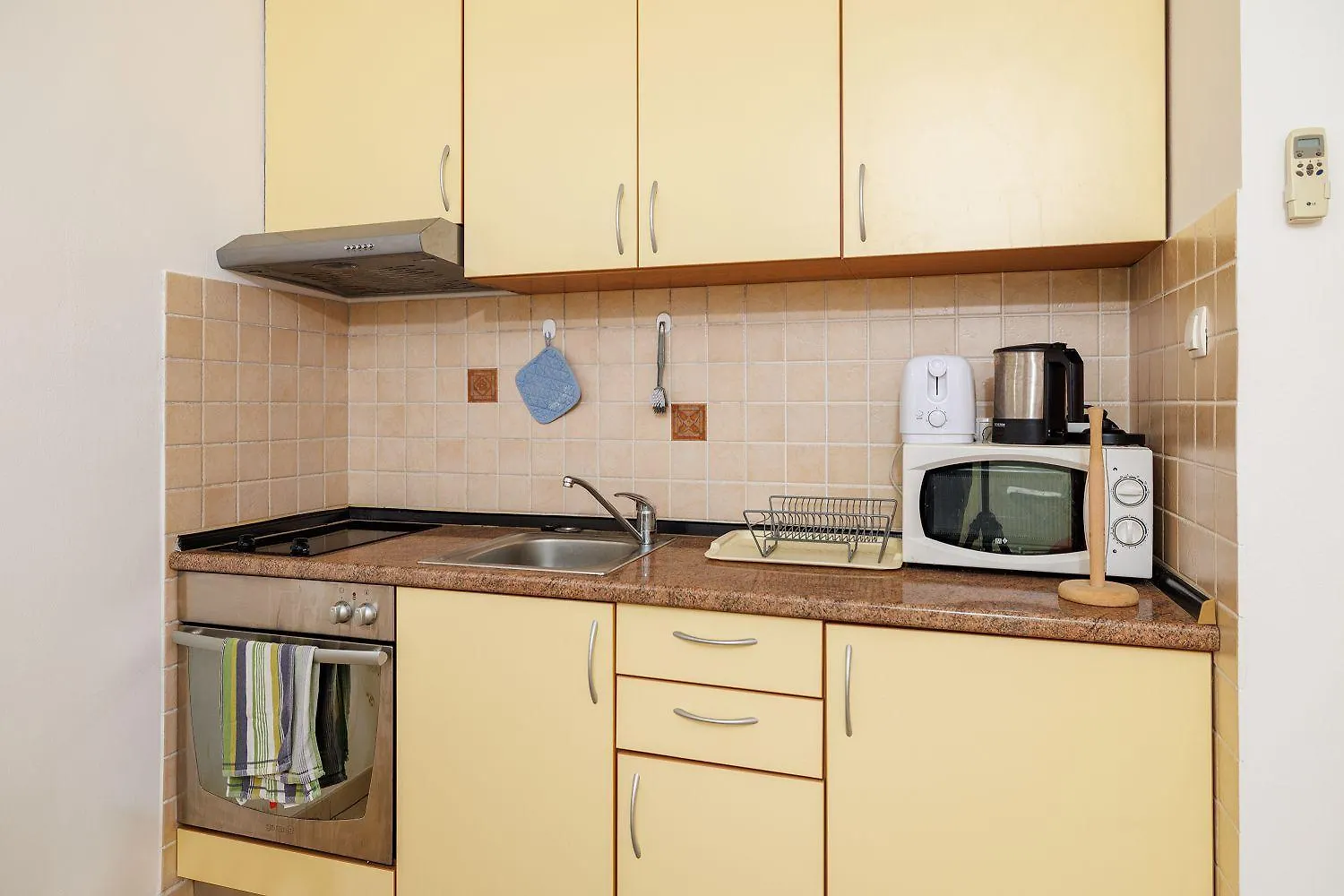 Charmantes Apartment Mit Meerblick Und Nur 400 Meter Zum Strand Dramalj