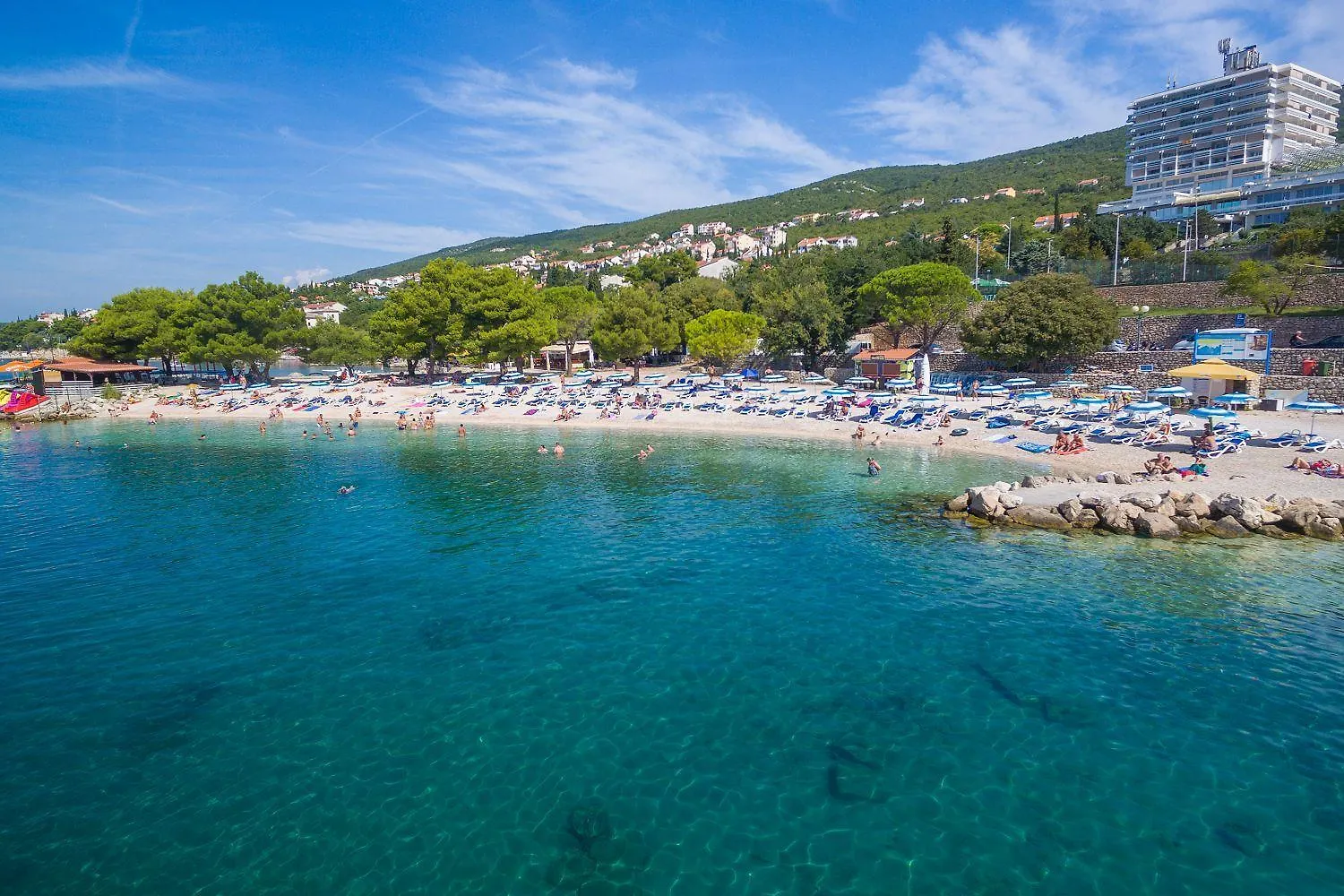 Charmantes Apartment Mit Meerblick Und Nur 400 Meter Zum Strand Dramalj