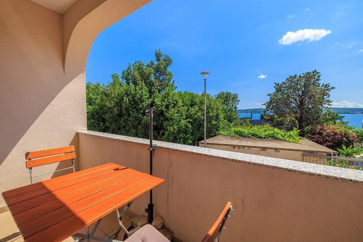 Charmantes Apartment Mit Meerblick Und Nur 400 Meter Zum Strand Dramalj Croatia